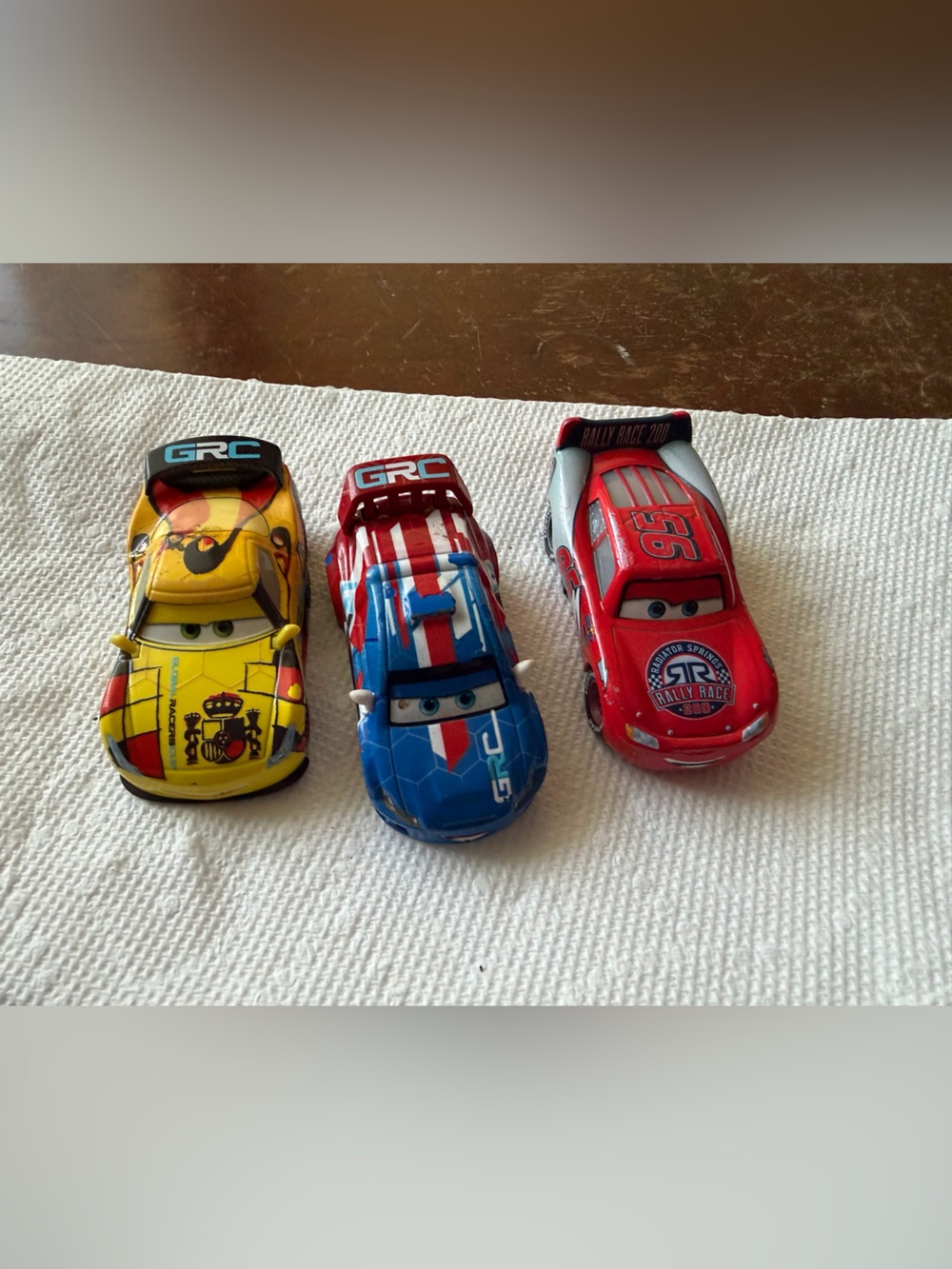 Disney Pixar cars toys global racers cup race cars lighting McQueen GUC toys - Picture 3 of 8